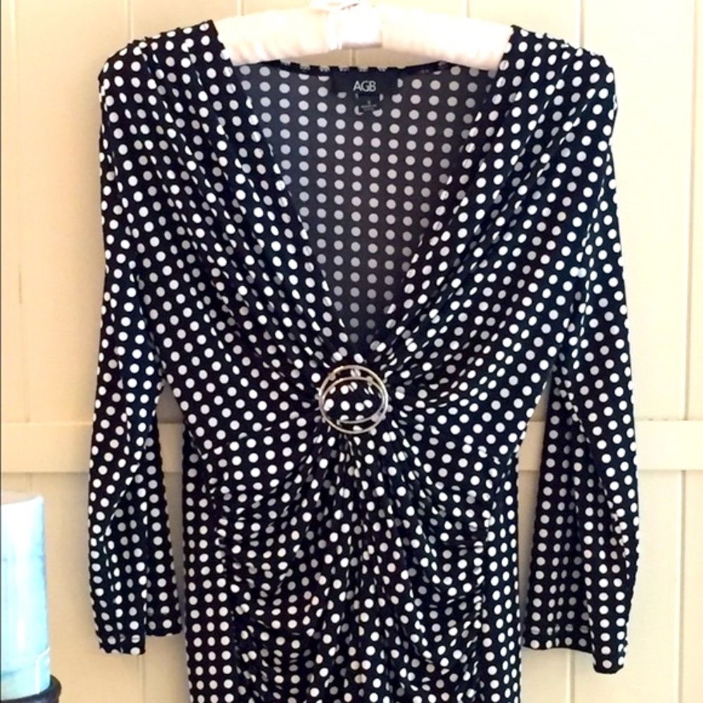 Black and white cinch blouse